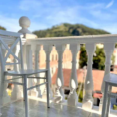 Hotel Mili *