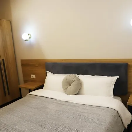 Hotel Mili